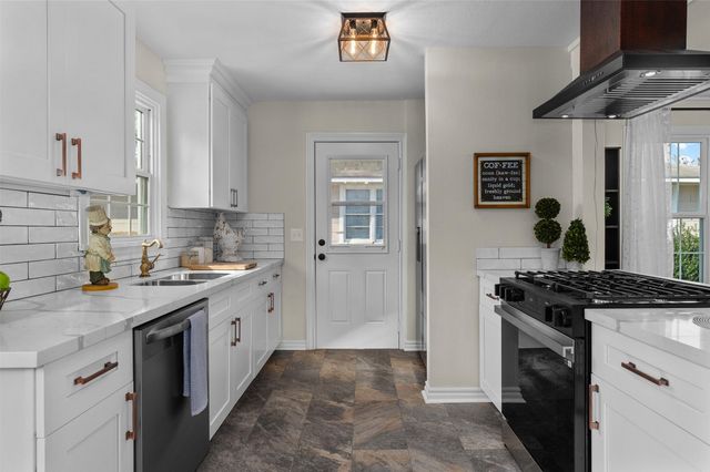 353 Atlantic Avenue, Shreveport, LA 71105