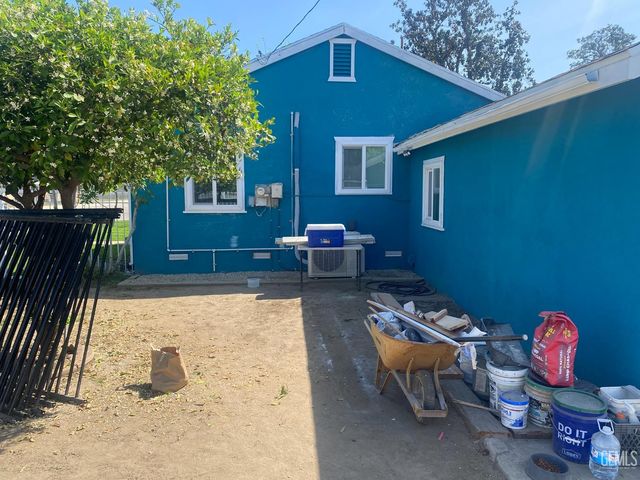 3301 Bank Street, Bakersfield, CA 93309