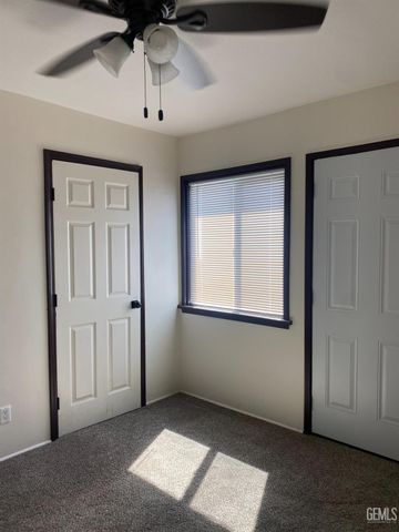 3301 Bank Street, Bakersfield, CA 93309