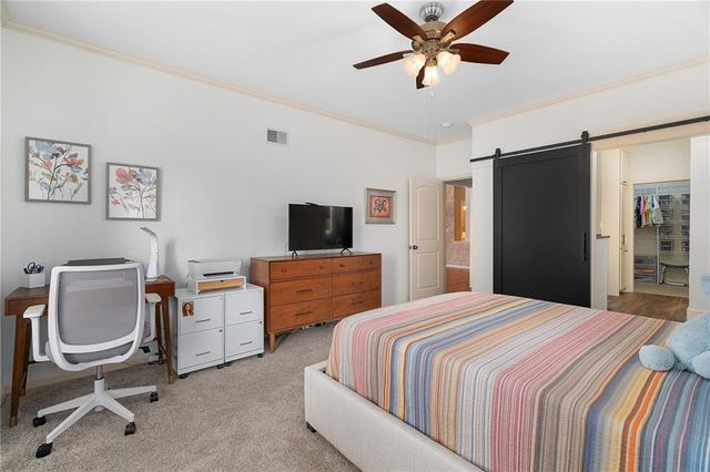 7892 W 157th Terrace, Overland Park, KS 66223
