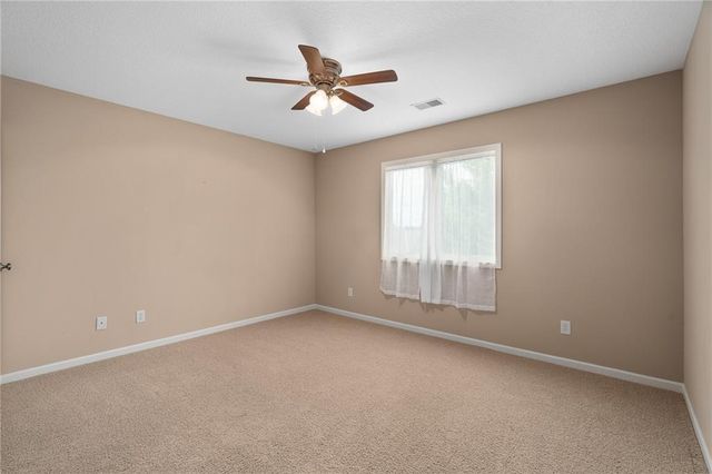 7892 W 157th Terrace, Overland Park, KS 66223