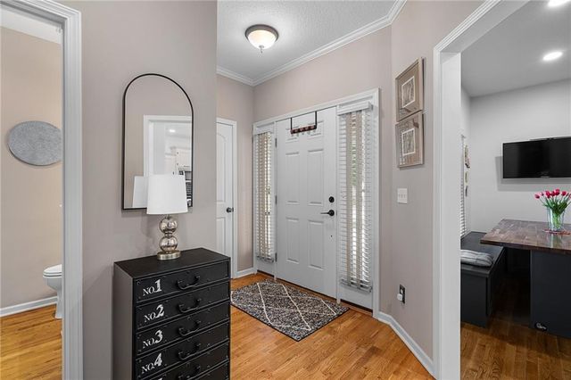7892 W 157th Terrace, Overland Park, KS 66223