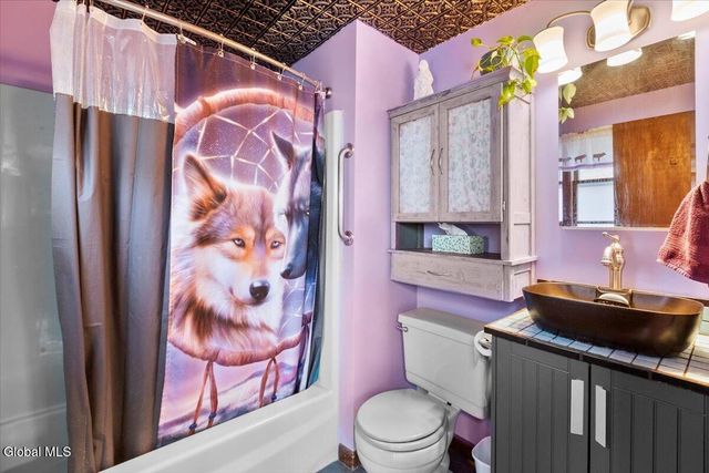 498 South Street, Hoosick, NY 12090