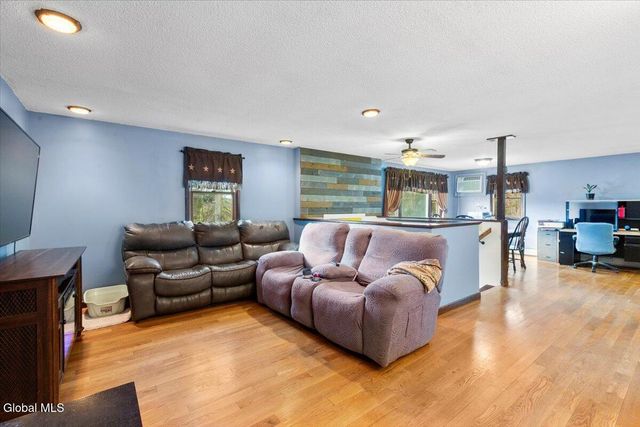 498 South Street, Hoosick, NY 12090