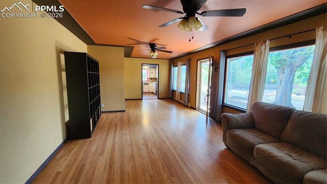 1830 Pejn Avenue, Colorado Springs, CO 80904