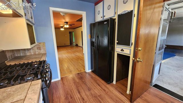 1830 Pejn Avenue, Colorado Springs, CO 80904