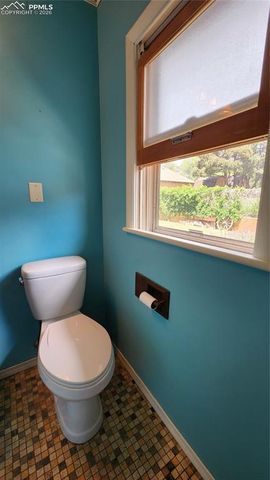 1830 Pejn Avenue, Colorado Springs, CO 80904