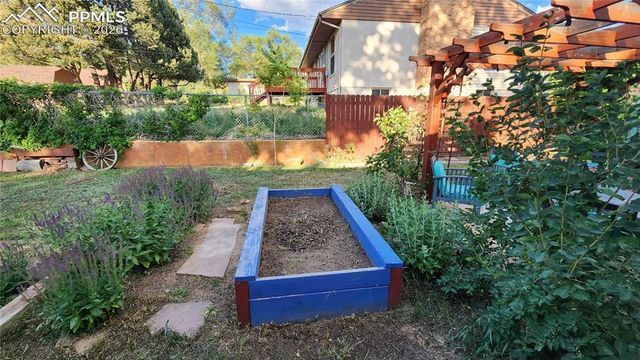 1830 Pejn Avenue, Colorado Springs, CO 80904