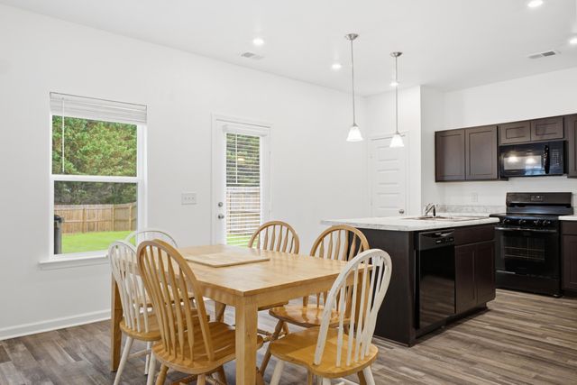 56 Bennett Way, Rome, GA 30161