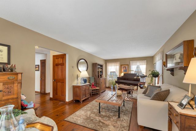 9 Birchview Terrace, Hanover, NH 03755
