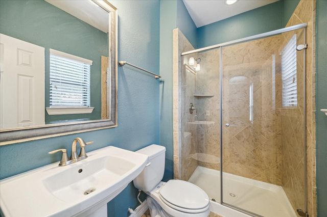 2707 Kings Retreat Circle, Kingwood, TX 77345