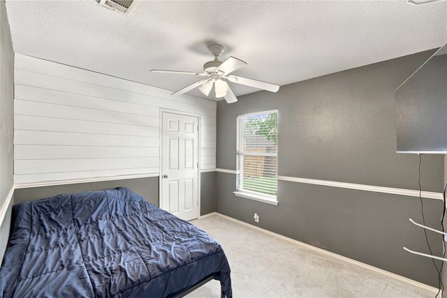 106 Fallen Rock Drive, Waxahachie, TX 75165