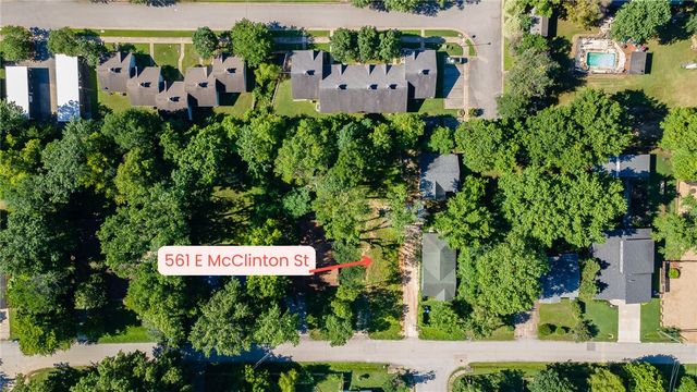 561 McClinton Street, Fayetteville, AR 72701