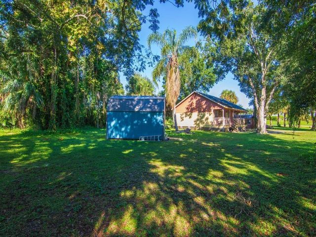 2315 28TH Avenue SW, Vero Beach, FL 32960