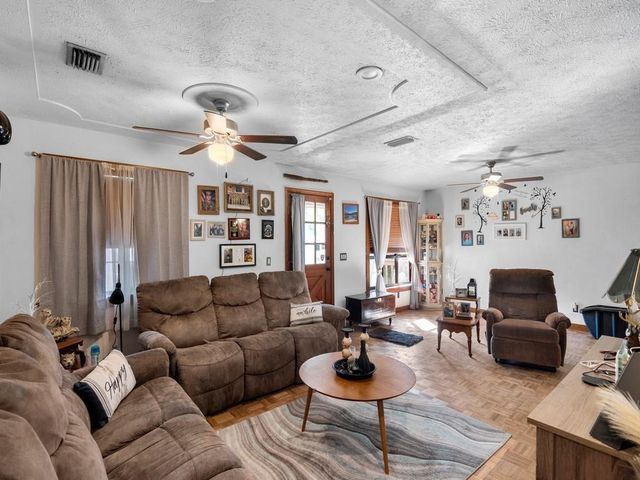 2315 28TH Avenue SW, Vero Beach, FL 32960