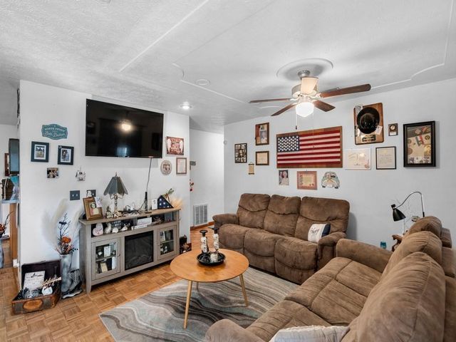 2315 28TH Avenue SW, Vero Beach, FL 32960