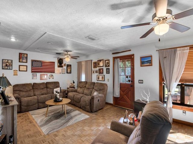 2315 28TH Avenue SW, Vero Beach, FL 32960