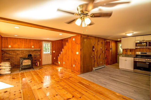 8 Eliot Drive, Wakefield, NH 03830