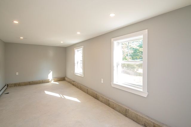 8 Eliot Drive, Wakefield, NH 03830