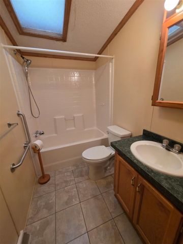 8959 Meadowview Drive, Kalamazoo, MI 49009