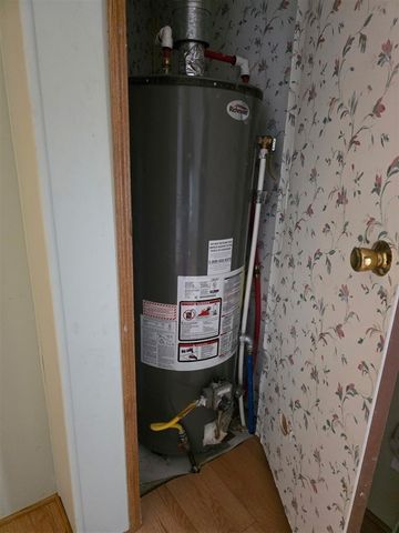 8959 Meadowview Drive, Kalamazoo, MI 49009