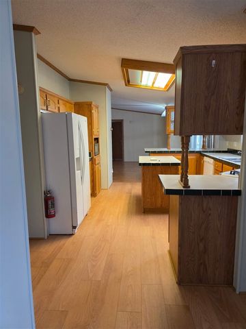 8959 Meadowview Drive, Kalamazoo, MI 49009