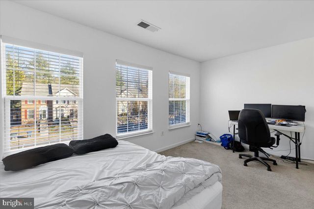 15516 THREE OTTERS PL, Manassas, VA 20112