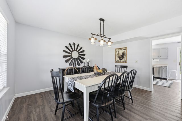 7719 Cherrybark Drive, Indianapolis, IN 46236