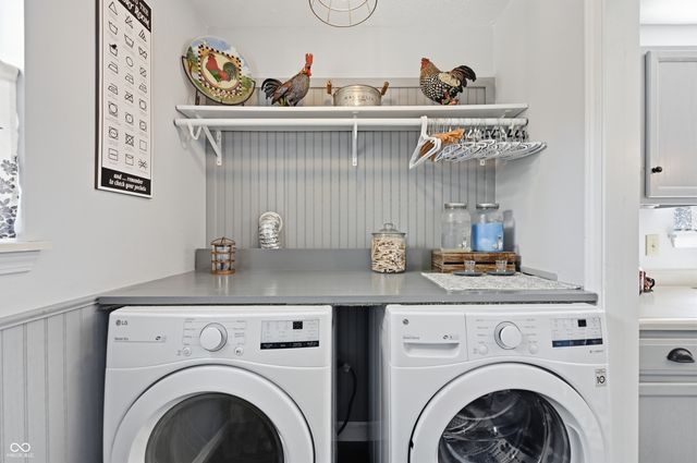 7719 Cherrybark Drive, Indianapolis, IN 46236