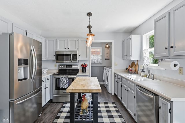 7719 Cherrybark Drive, Indianapolis, IN 46236