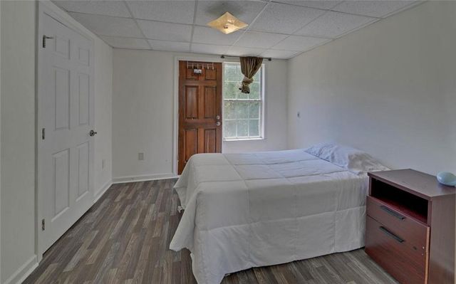 1046 Bridle Creek Drive, Flowery Branch, GA 30542