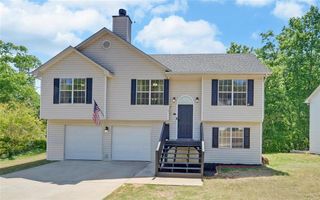 1046 Bridle Creek Drive, Flowery Branch, GA 30542