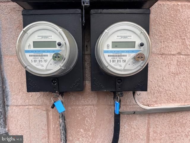 10 S MAIN ST, Yeagertown, PA 17099