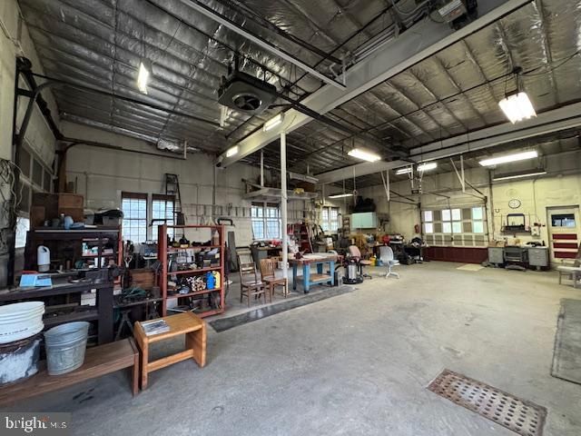 10 S MAIN ST, Yeagertown, PA 17099