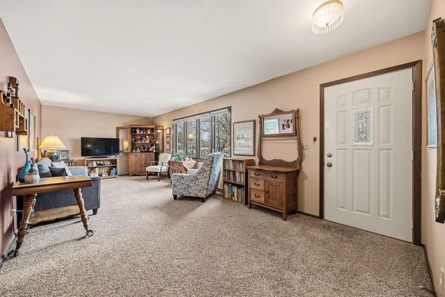 436 Raintree DRIVE, Fort Atkinson, WI 53538