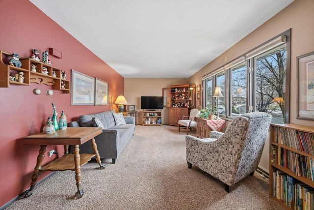 436 Raintree DRIVE, Fort Atkinson, WI 53538