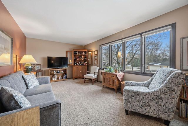 436 Raintree DRIVE, Fort Atkinson, WI 53538