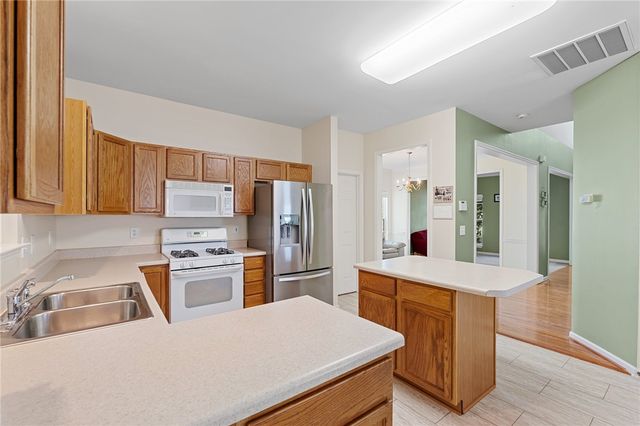 513 Scarlet Oak Drive, Fountain Inn, SC 29644
