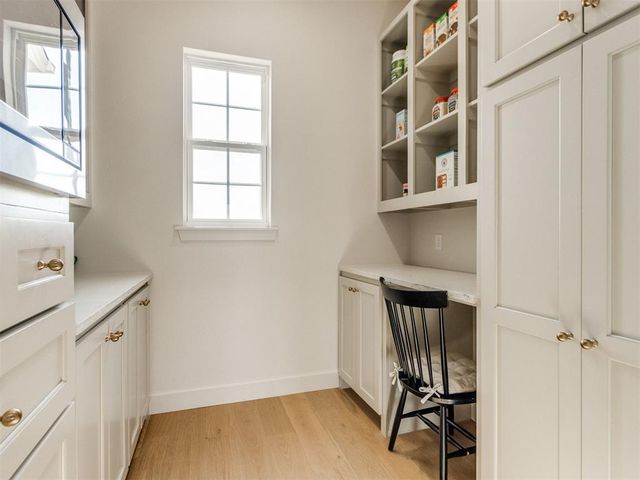 10705 NW 26th Court, Yukon, OK 73099