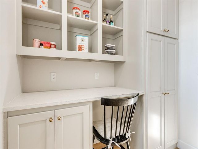 10705 NW 26th Court, Yukon, OK 73099