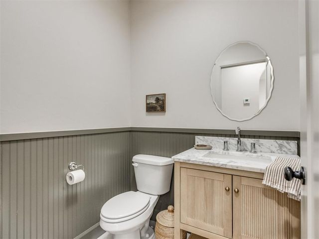 10705 NW 26th Court, Yukon, OK 73099