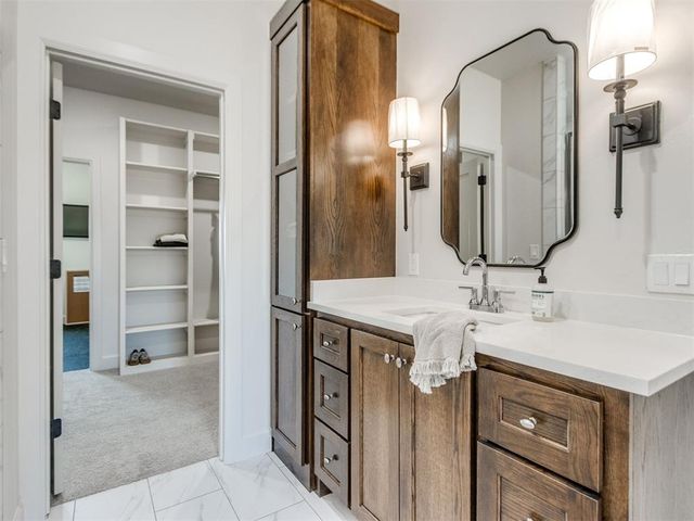 10705 NW 26th Court, Yukon, OK 73099