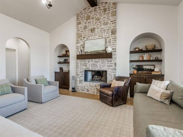 10705 NW 26th Court, Yukon, OK 73099