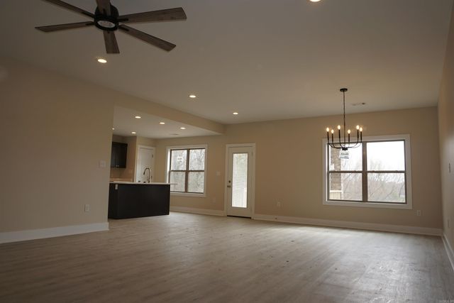 2105 Luke Cv, Jonesboro, AR 72404