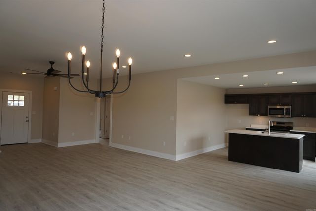 2105 Luke Cv, Jonesboro, AR 72404