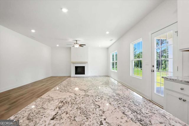 305 Rachel Lane, Hartwell, GA 30643