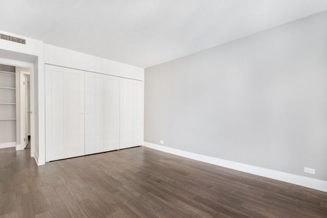 6007 N Sheridan Road 18F, Chicago, IL 60660