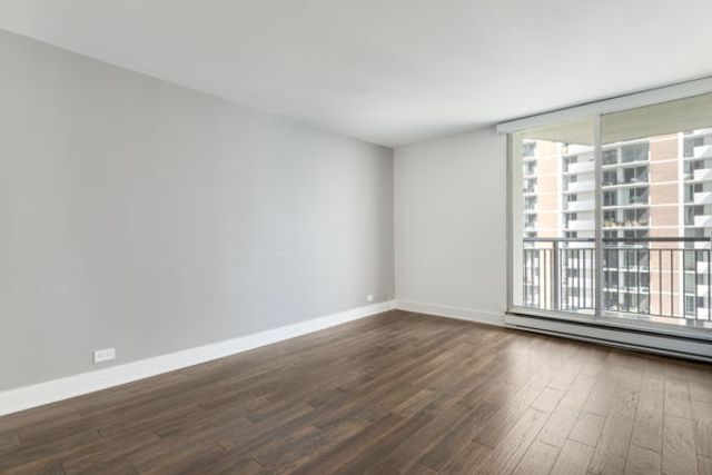 6007 N Sheridan Road 18F, Chicago, IL 60660