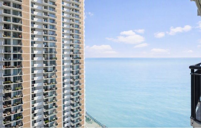 6007 N Sheridan Road 18F, Chicago, IL 60660