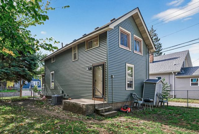 1075 Case Avenue, Saint Paul, MN 55106